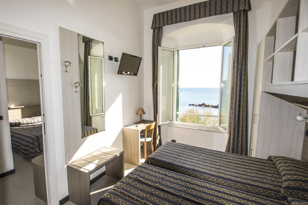 מונטרוסו אל מארה Hotel Baia מראה חיצוני תמונה